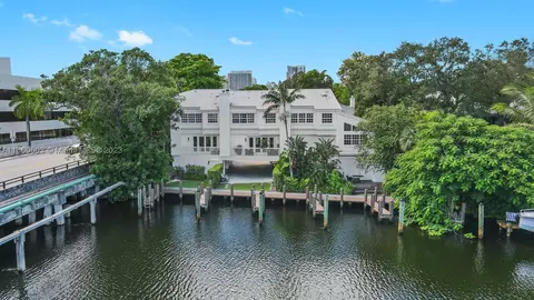 1721 E Las Olas Blvd #11, Fort Lauderdale, FL 33301