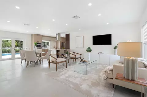 234 SE 3rd Pl, Dania Beach, FL 33004