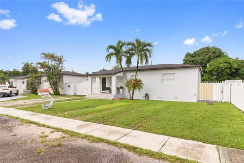 521 E 57th St, Hialeah, FL 33013 photo 2
