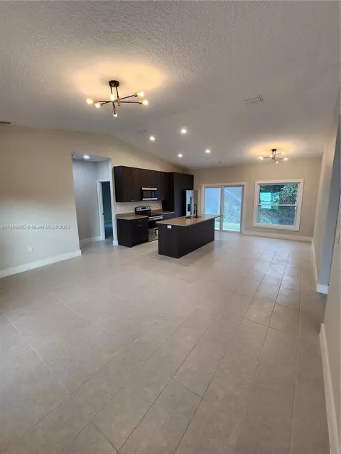 2457 Pecos Ln, Poinciana, FL 34759