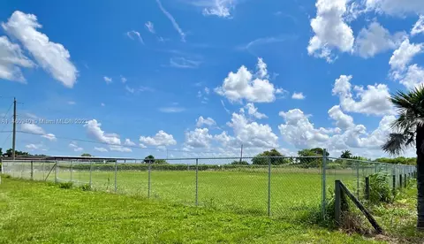 19705 SW 326th St, Homestead, FL 33030