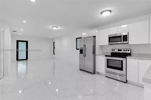 6940 NW 20th Ave #6940, Miami, FL 33147