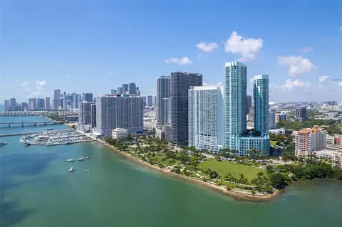 1717 N Bayshore Dr #A-2952, Miami, FL 33132