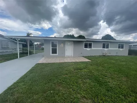 4803 NW 195th St, Miami Gardens, FL 33055