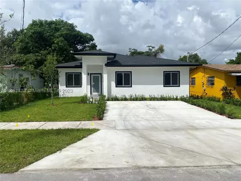 7636 NW 14th Pl, Miami, FL 33147