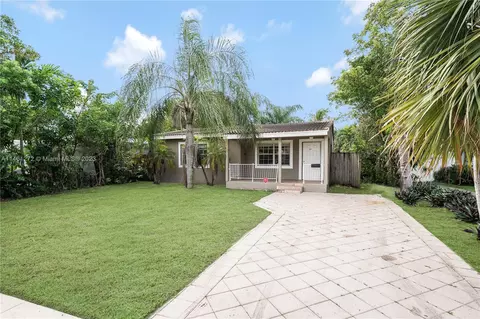 1537 NW 3rd Ave, Fort Lauderdale, FL 33311
