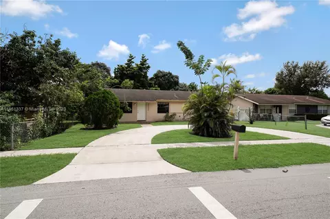 2850 NW 9th St, Pompano Beach, FL 33069