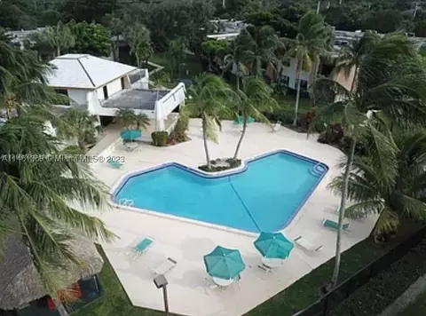 8287 SW 128th St #207, Pinecrest, FL 33156