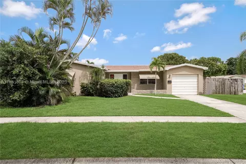 6515 NW 1st St, Margate, FL 33063