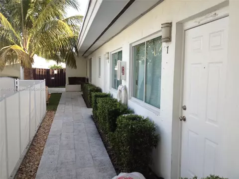 Undisclosed, Hallandale Beach, FL 33009