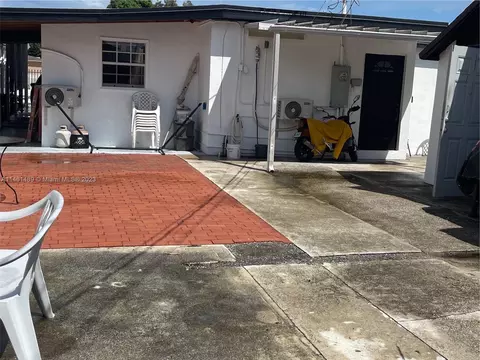 Undisclosed, Hialeah, FL 33013 photo 10