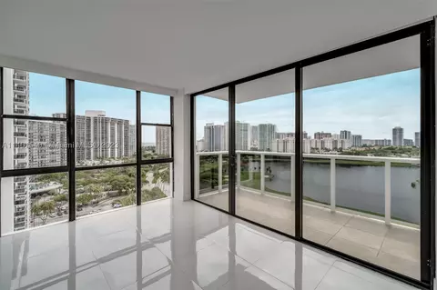 3625 N Country Club Dr #1603, Aventura, FL 33180