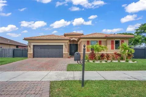 15403 SW 116th Ter, Miami, FL 33196