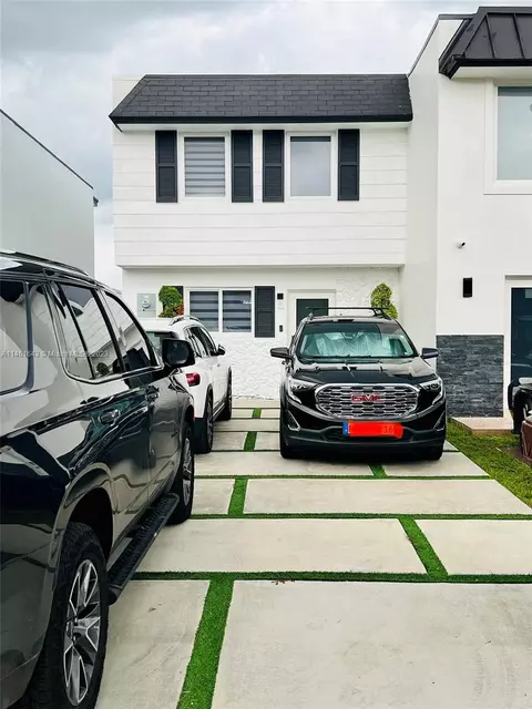1699 W 72nd St, Hialeah, FL 33014 photo 38