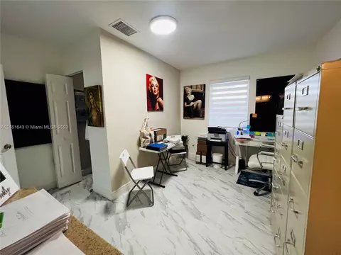 1699 W 72nd St, Hialeah, FL 33014 photo 29
