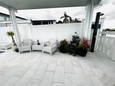 1699 W 72nd St, Hialeah, FL 33014 photo 7
