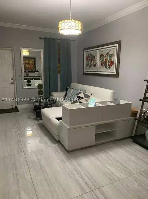 17630 NW 73rd Ave #105-4, Hialeah, FL 33015