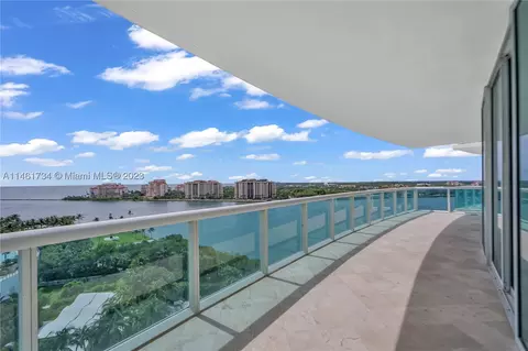 1000 S Pointe Dr #1205, Miami Beach, FL 33139