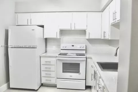 11925 NE 2nd Ave #B408, North Miami, FL 33161