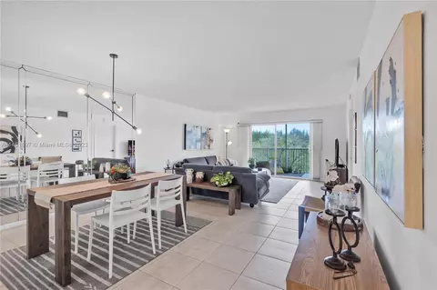 Undisclosed, Pembroke Pines, FL 33027