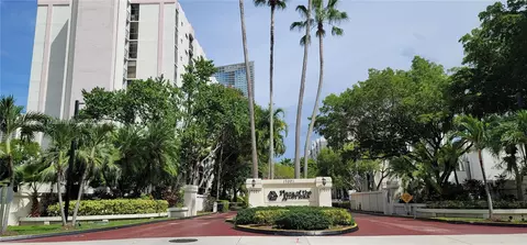 17021 N Bay Rd #516, Sunny Isles Beach, FL 33160