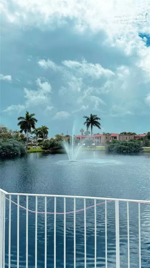 4810 NW 79th Ave #302, Doral, FL 33166
