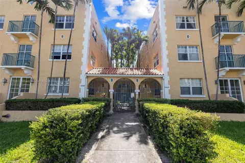 1255 Pennsylvania Ave #300, Miami Beach, FL 33139