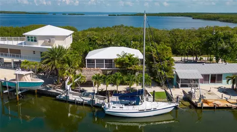 235 Ojibway Ave, Tavernier, FL 33070