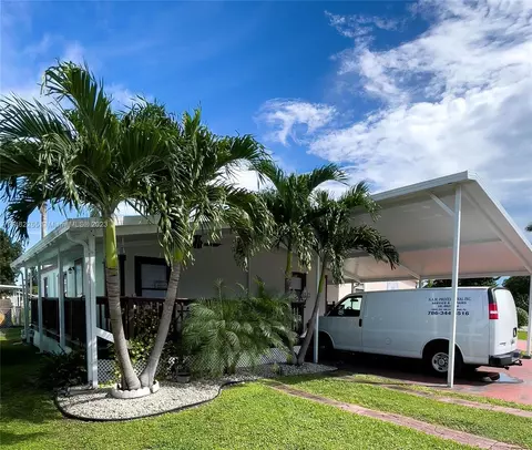 19800 SW 180th Ave UNIT 72, Miami, FL 33187