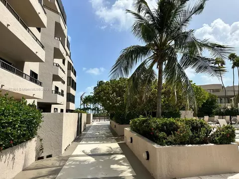 201 Crandon Blvd #143, Key Biscayne, FL 33149