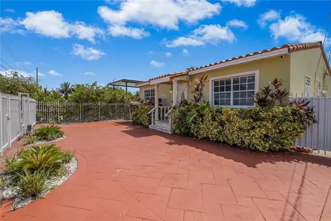 1035 SE 8th Ct, Hialeah, FL 33010 photo 33