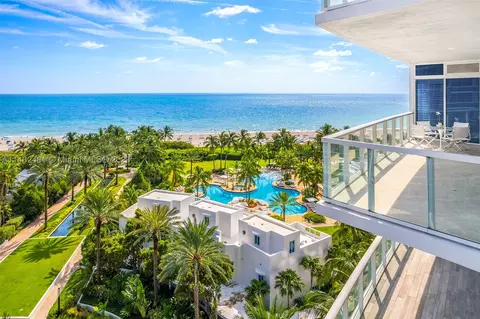 100 S Pointe Dr #1009, Miami Beach, FL 33139