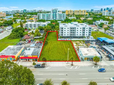 737 W Flagler St, Miami, FL 33130