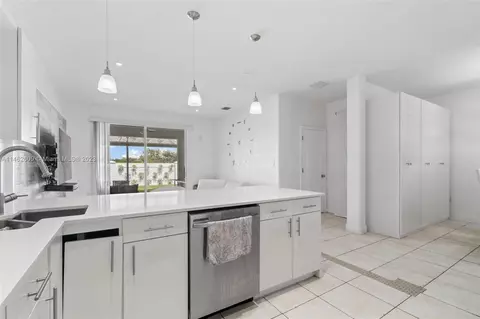 13591 SW 176th Ter, Miami, FL 33177 photo 37
