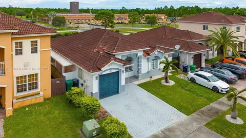 13591 SW 176th Ter, Miami, FL 33177 photo 3