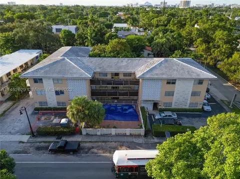 2300 SW 3rd Ave #20, Miami, FL 33129