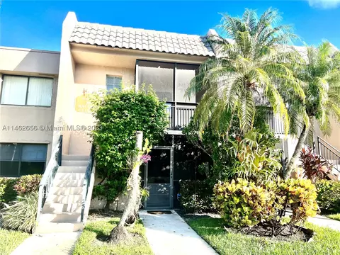 380 Racquet Club Rd #202, Weston, FL 33326