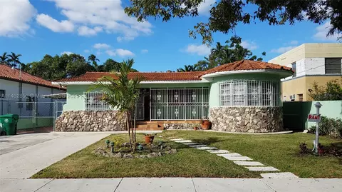 1223 SW 17th Ter, Miami, FL 33145