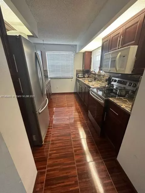 2256 SE 27th Dr #202-E, Homestead, FL 33035