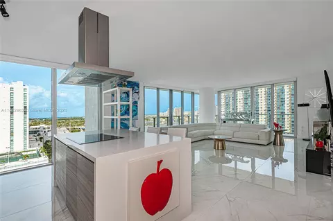 330 Sunny Isles Blvd #5-1401, Sunny Isles Beach, FL 33160