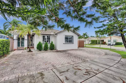 14662 SW 114th Ter, Miami, FL 33186