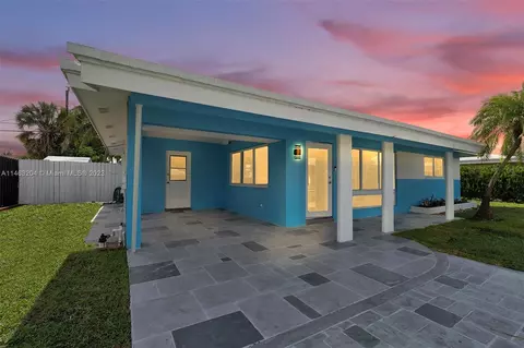 250 SE 1st Ter, Pompano Beach, FL 33060