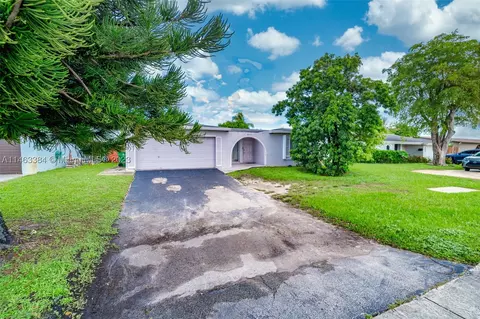 8601 Miramar Pkwy, Miramar, FL 33025
