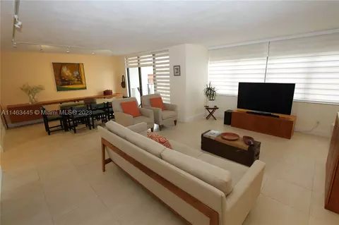 66 Valencia Ave #1001C, Coral Gables, FL 33134