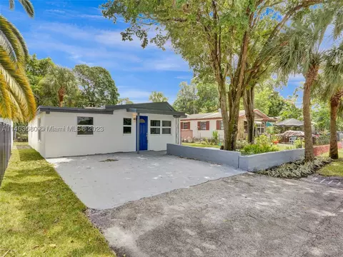 820 NW 19th Ter, Fort Lauderdale, FL 33311