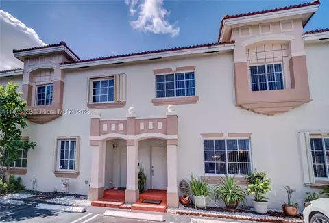 8360 NW 10th St #3C, Miami, FL 33126