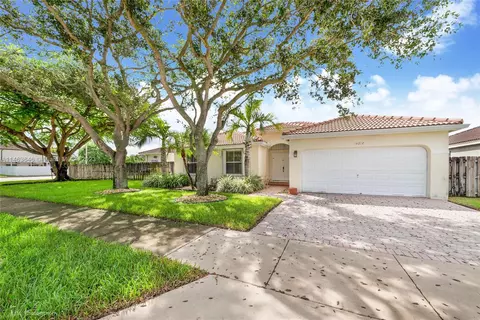 14212 SW 163rd St, Miami, FL 33177