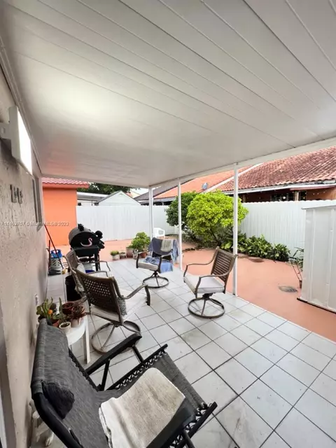 7573 W 29th Ln, Hialeah, FL 33018 photo 15