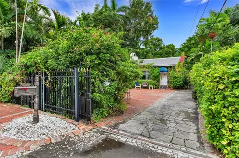 3640 Bougainvillea Rd, Coconut Grove, FL 33133