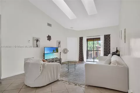 2481 NW 56th Ave #6-16, Lauderhill, FL 33313